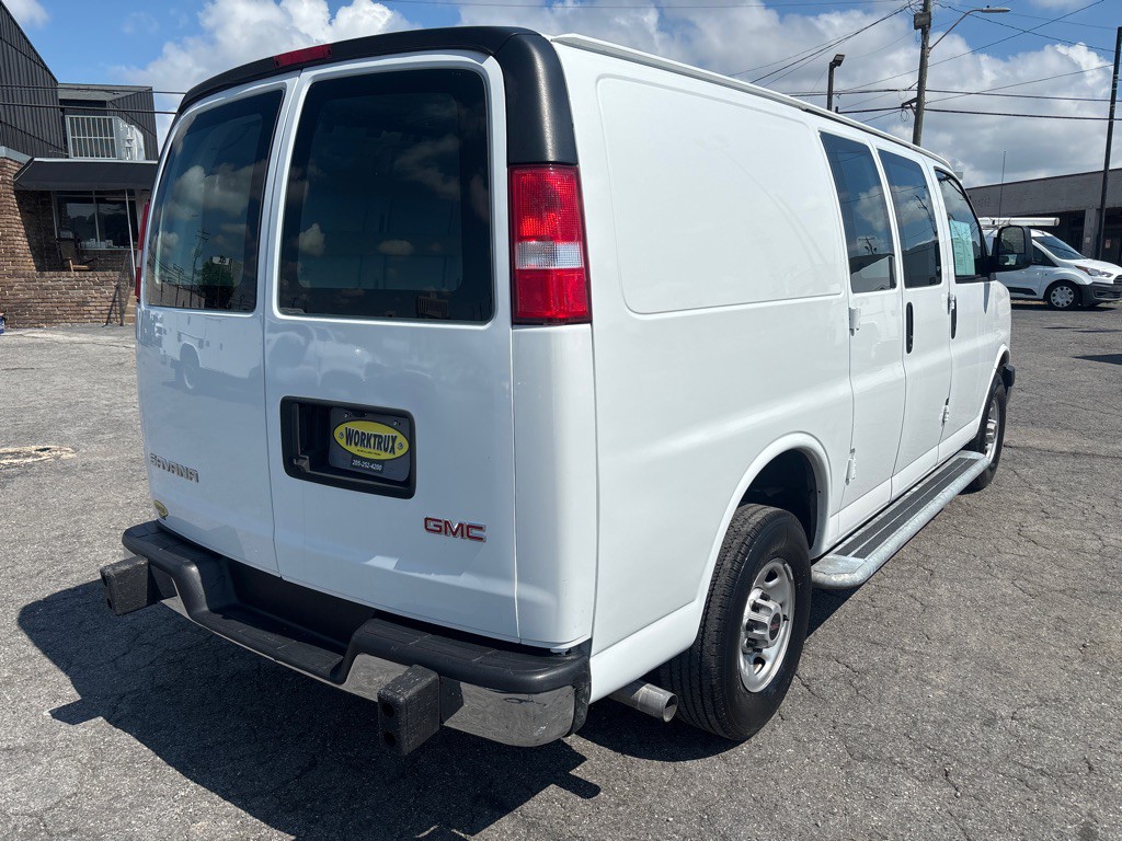 2023 GMC G2500 Image 5