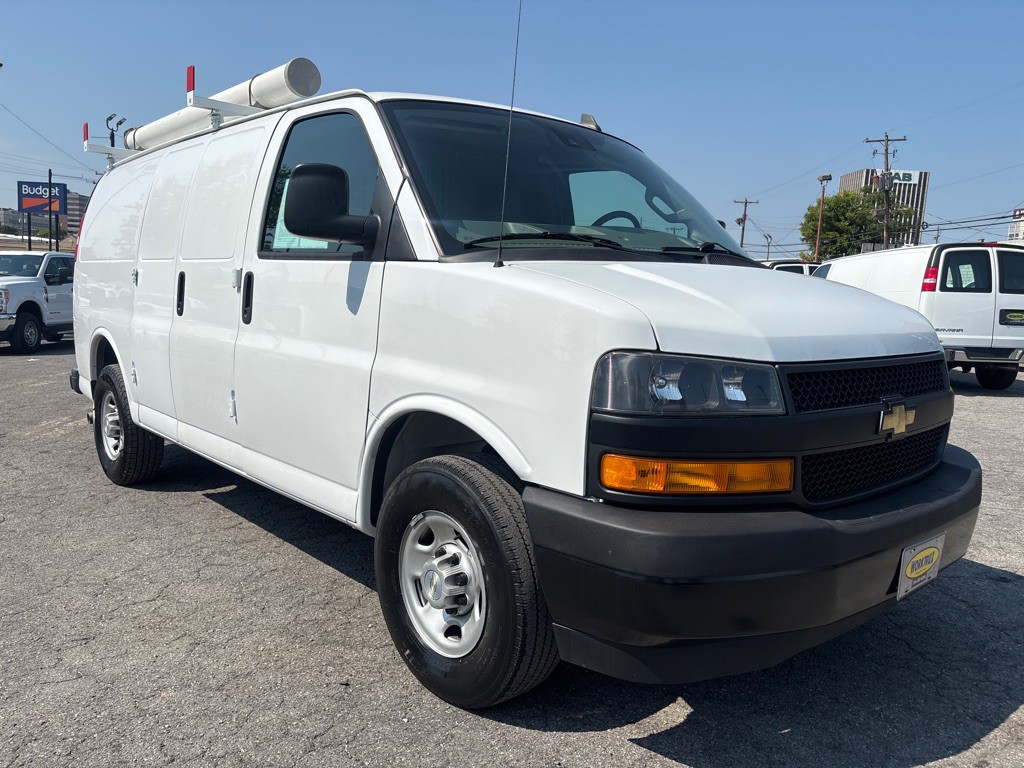 2021 Chevrolet Express Image 7