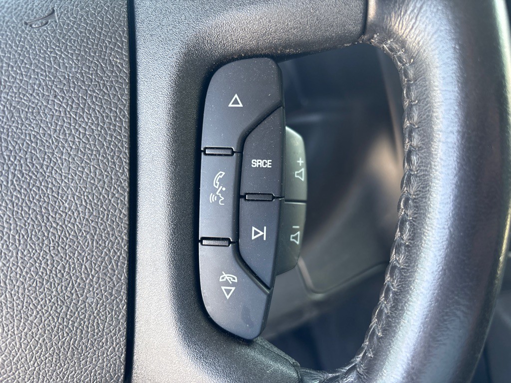 2021 Chevrolet Express Image 13