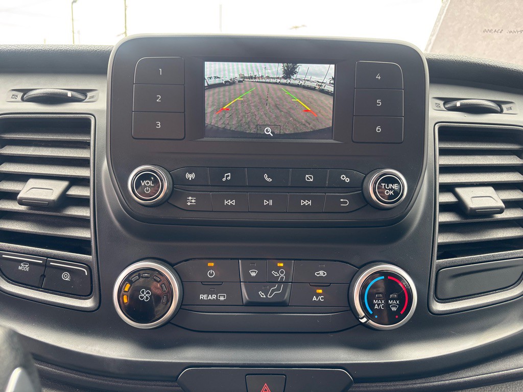 2023 Ford T250 Image 15
