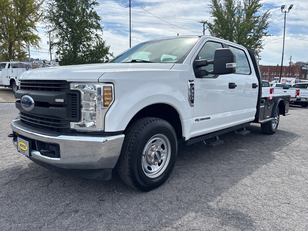 2018 Ford F-350 Image 1