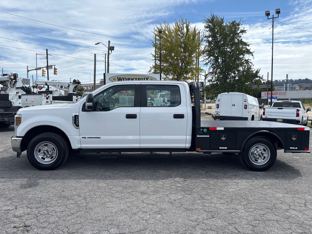 2018 Ford F-350 Image 2