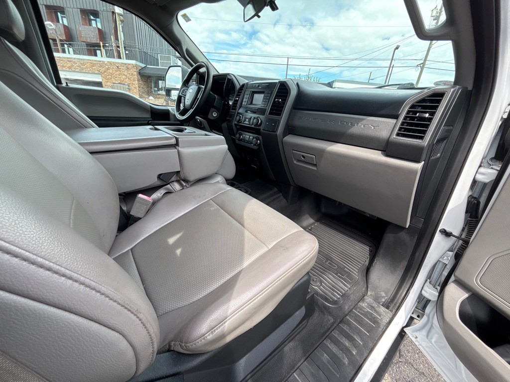 2018 Ford F-350 Image 18