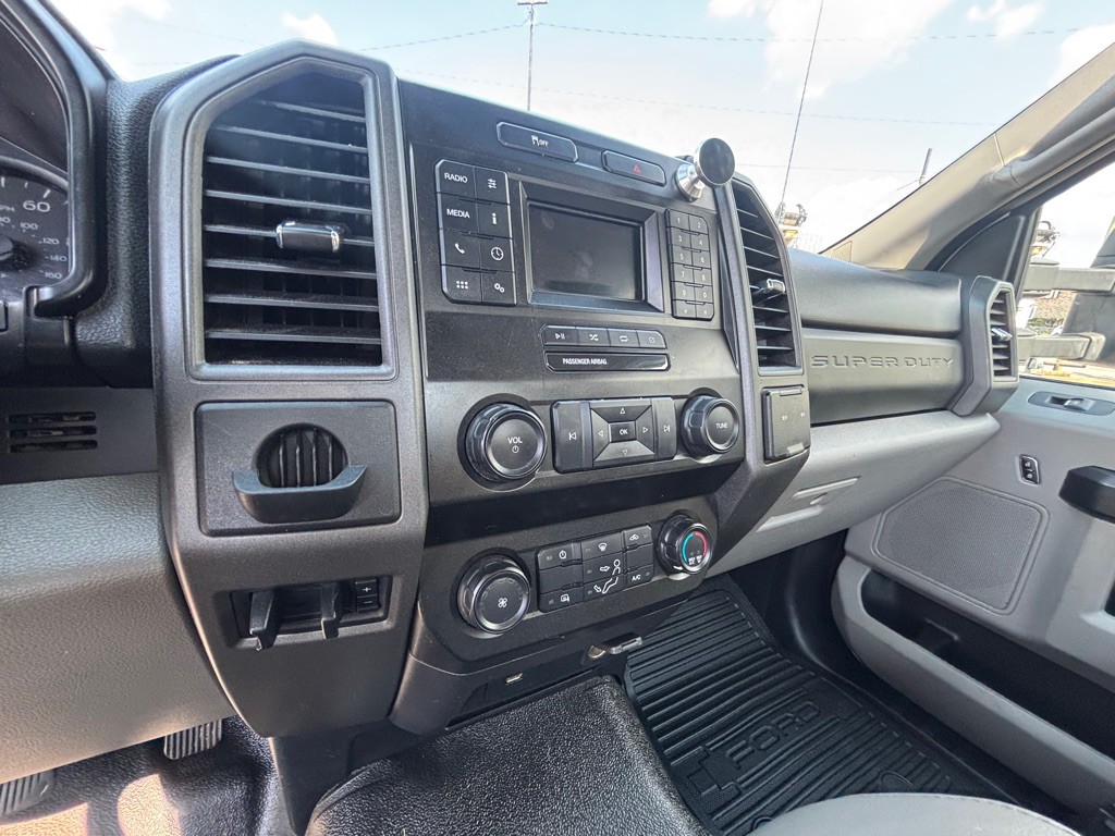 2020 Ford F-350 Image 15