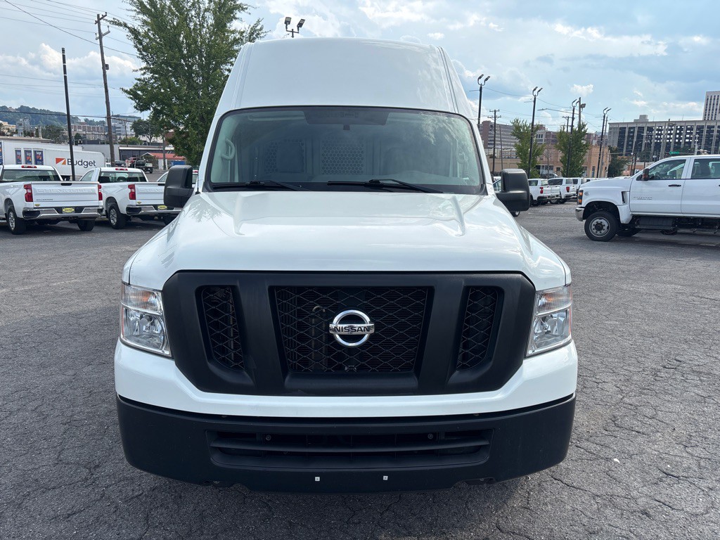 2021 Nissan NV Image 8