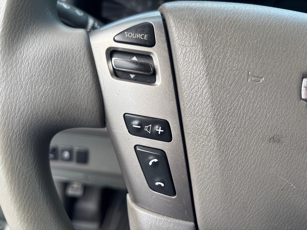 2021 Nissan NV Image 12