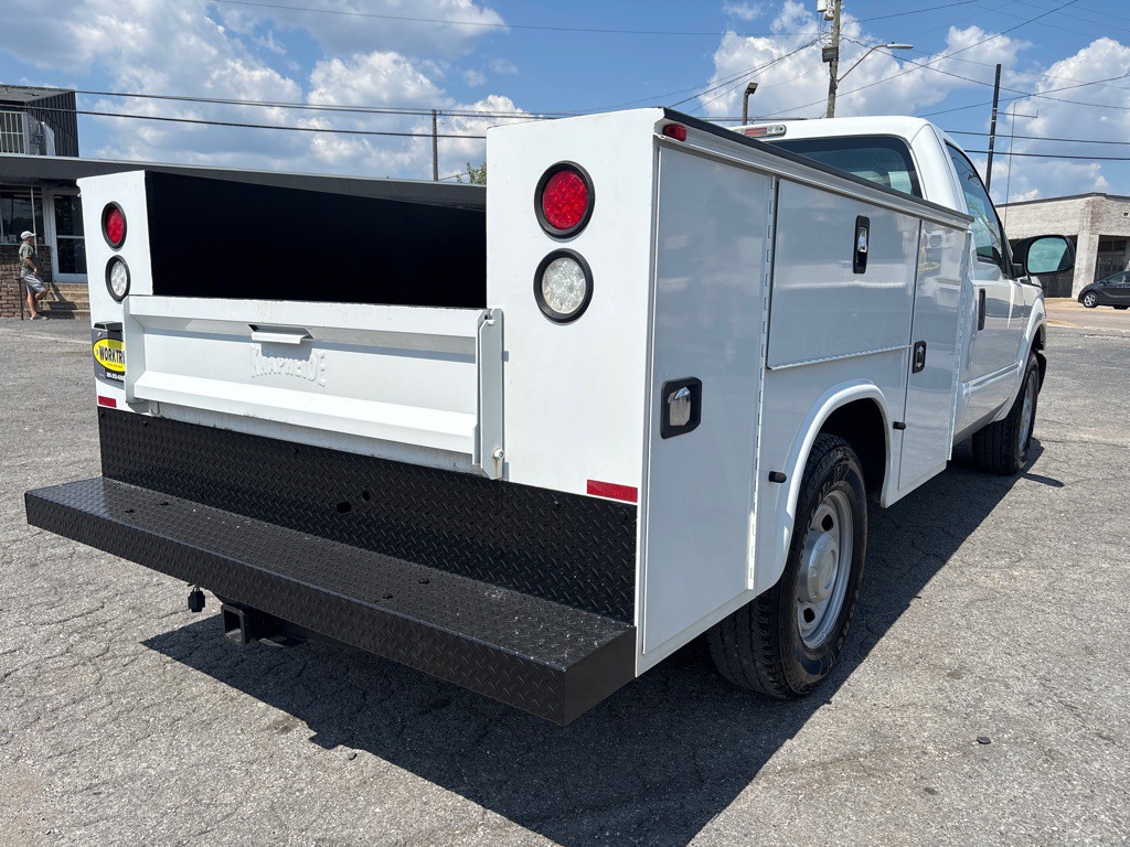 2016 Ford F-250 Image 11