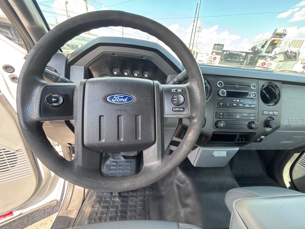 2016 Ford F-250 Image 16