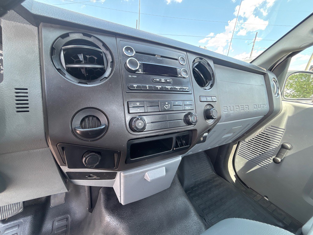 2016 Ford F-250 Image 19