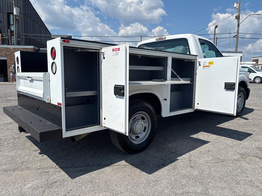 2016 Ford F-250 Image 23