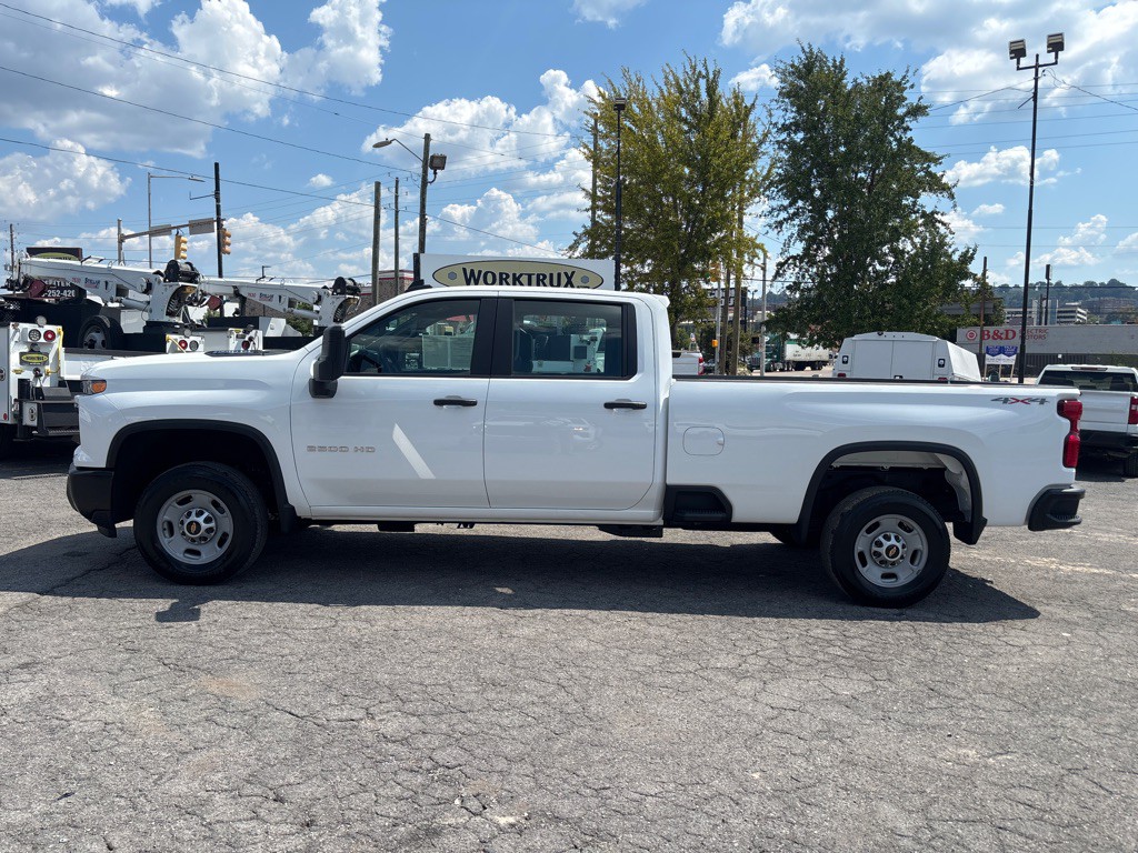 2025 Chevrolet C/K 2500 Image 7