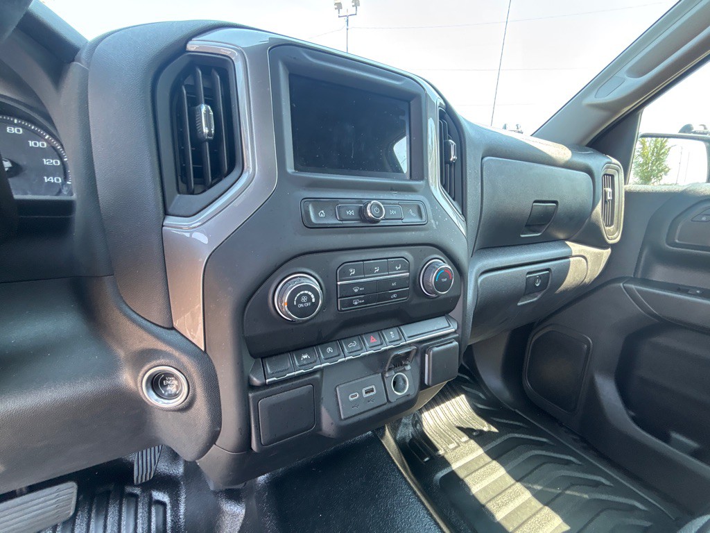 2022 Chevrolet Silverado 1500 Image 14