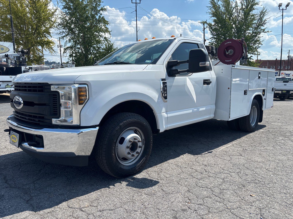 2019 Ford F-350 Image 1