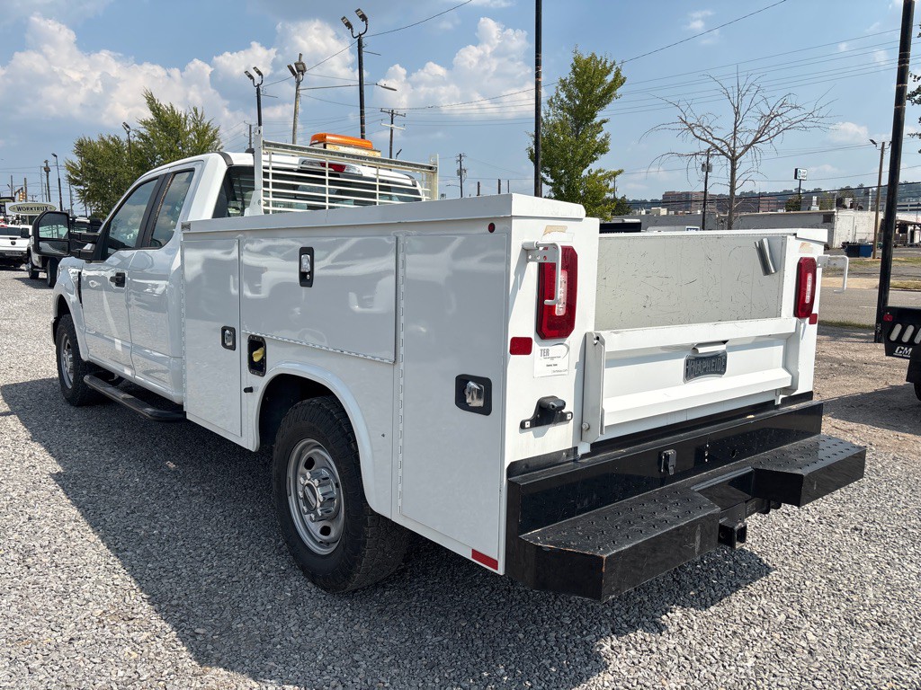 2022 Ford F-250 Image 2