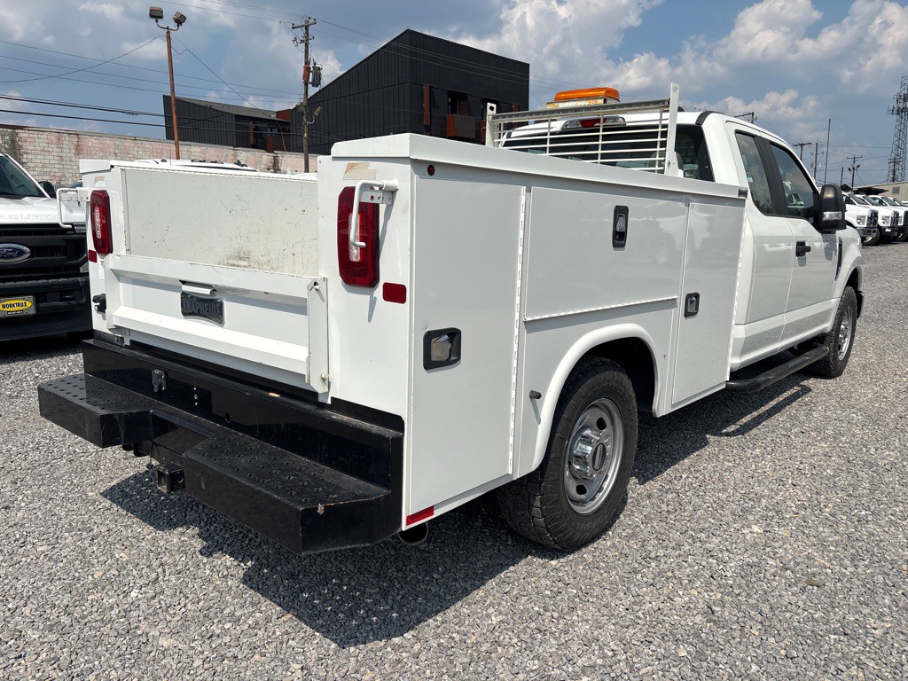 2022 Ford F-250 Image 3