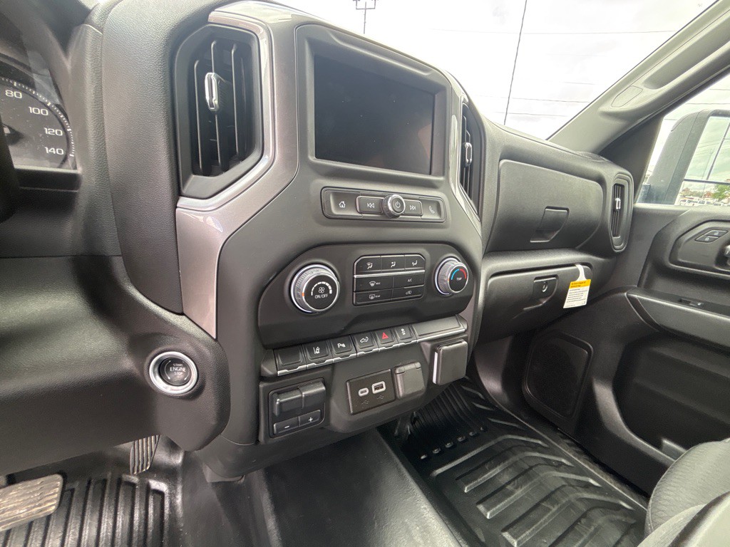 2024 Chevrolet Silverado 1500 Image 14