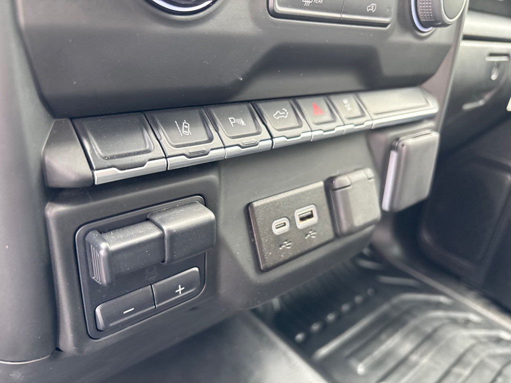 2024 Chevrolet Silverado 1500 Image 15