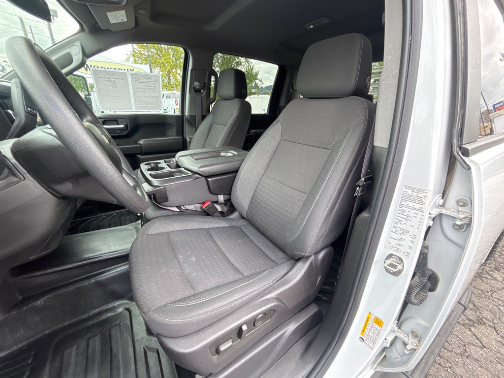 2024 Chevrolet Silverado 1500 Image 17