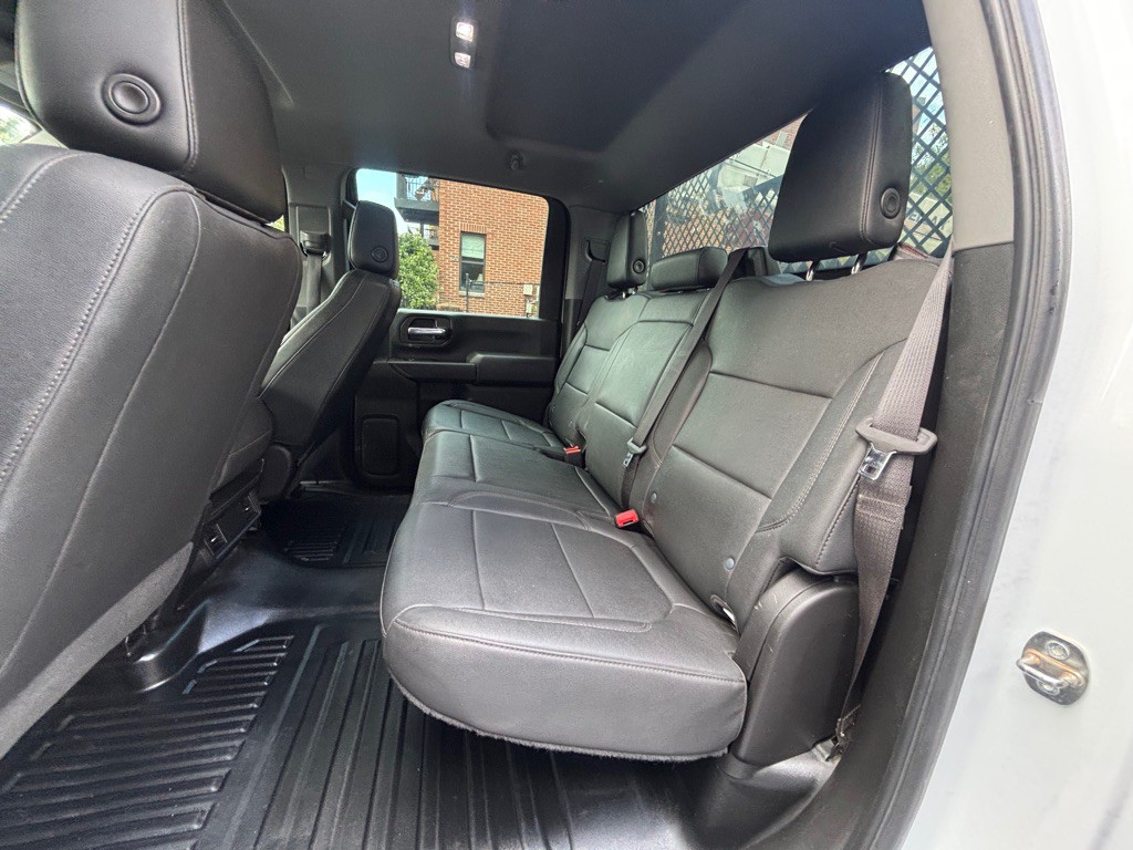 2023 Chevrolet Silverado 1500 Image 17