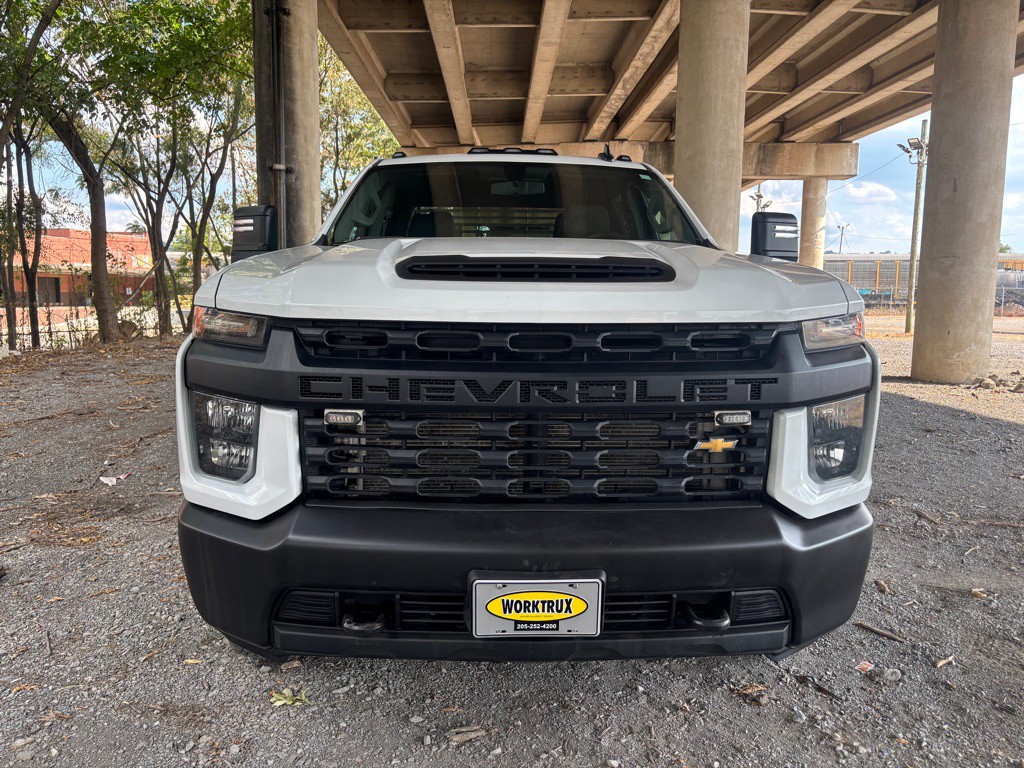 2023 Chevrolet Silverado 1500 Image 2