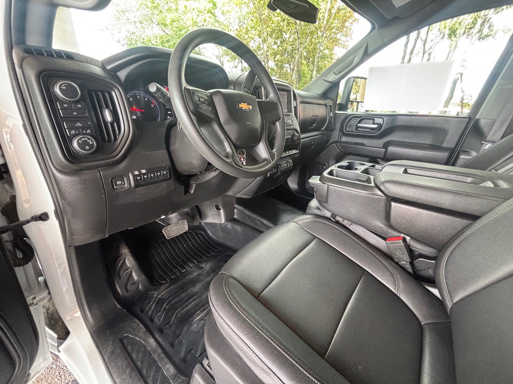 2023 Chevrolet Silverado 1500 Image 9