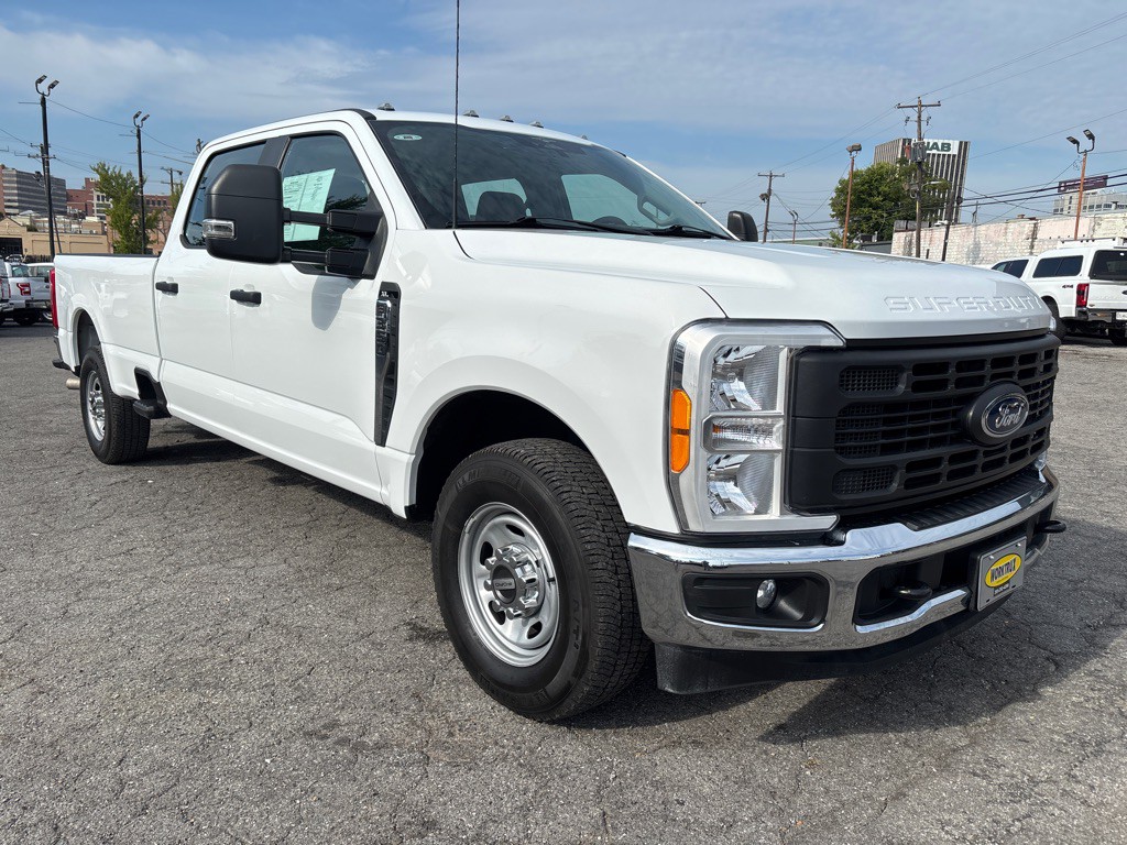 2023 Ford F-350 Image 7