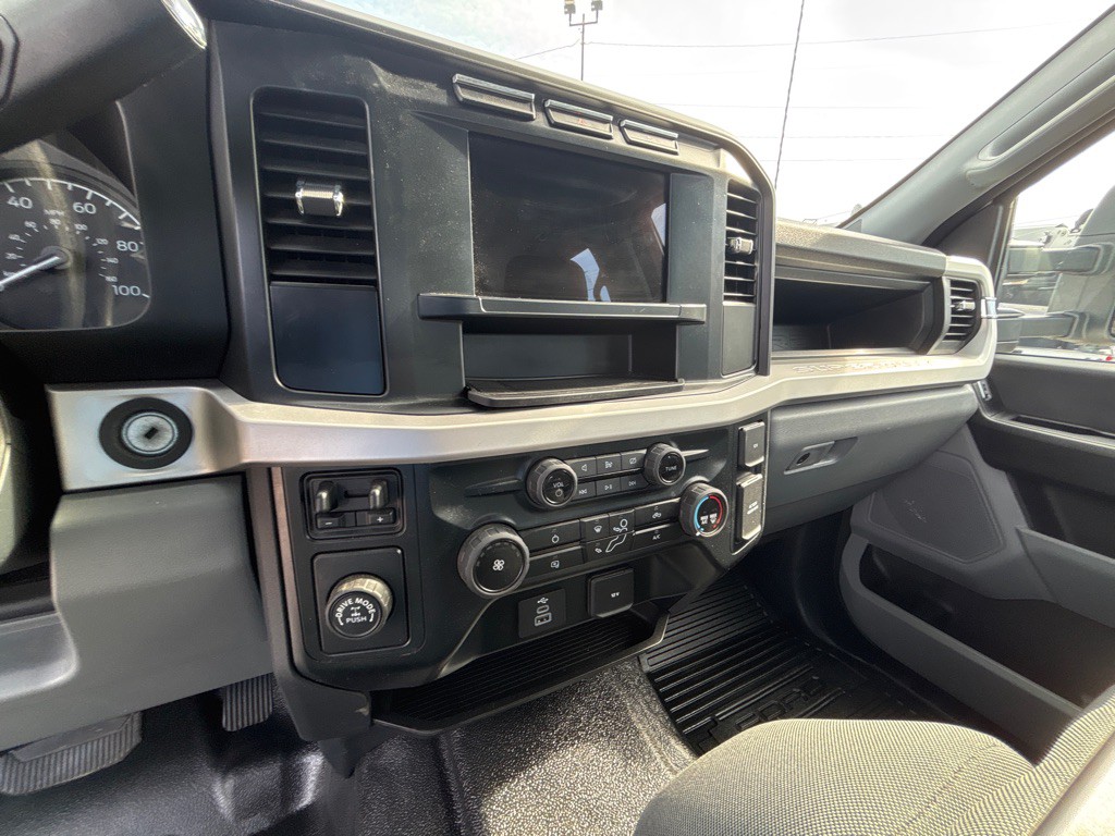 2023 Ford F-350 Image 14
