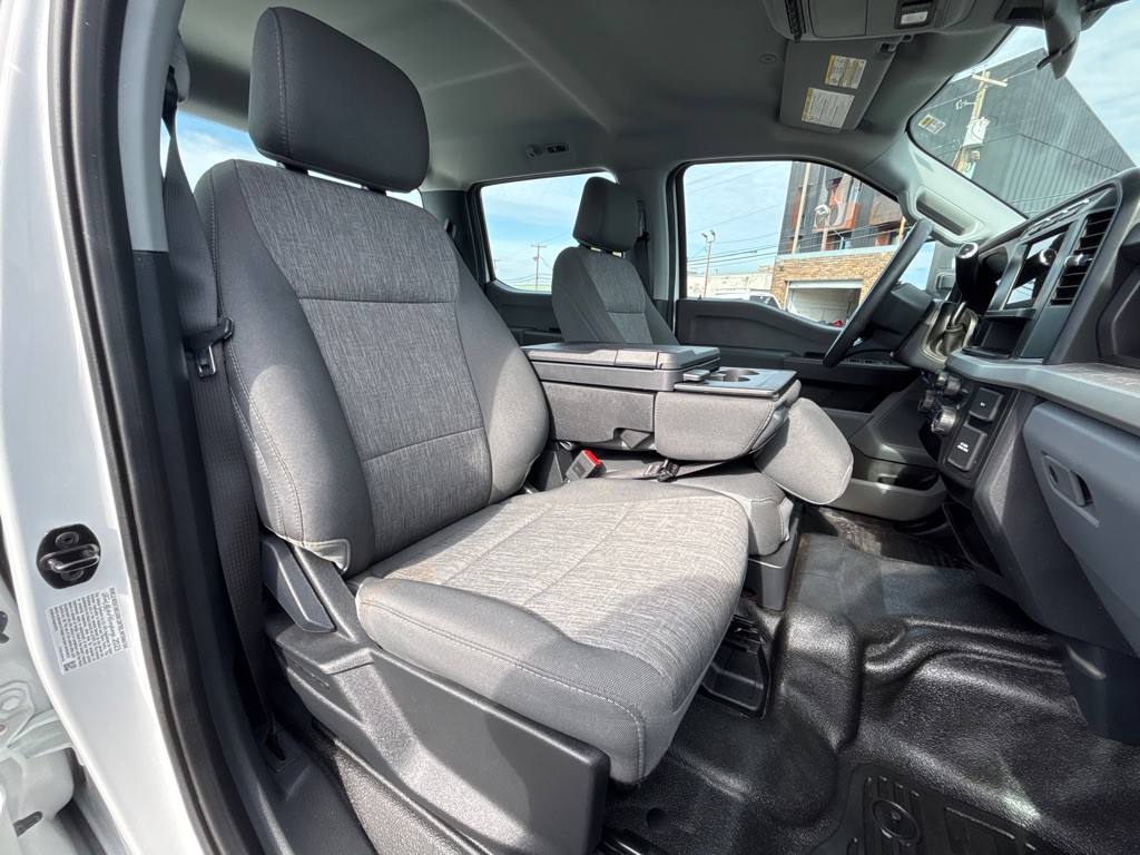 2023 Ford F-350 Image 22