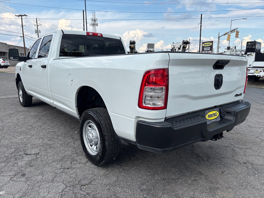 2024 RAM 2500 Image 3