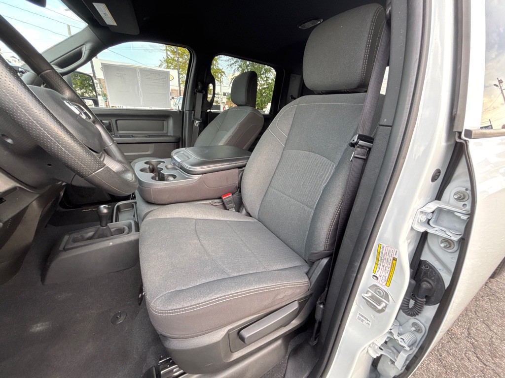 2024 RAM 2500 Image 18
