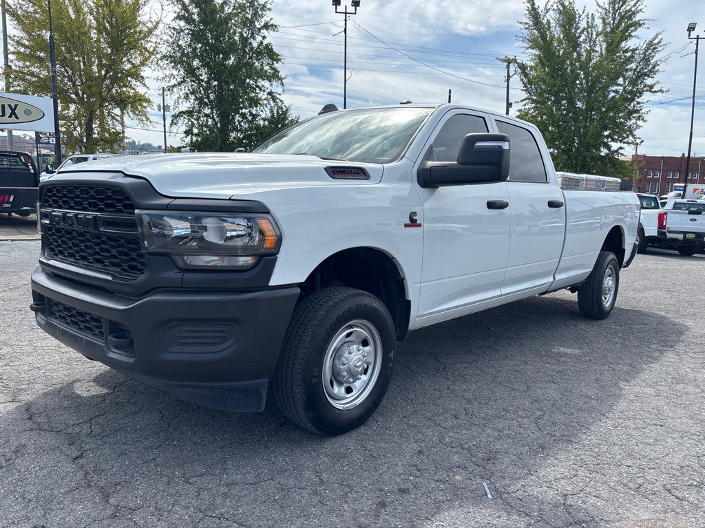 2024 RAM 2500 Image 1