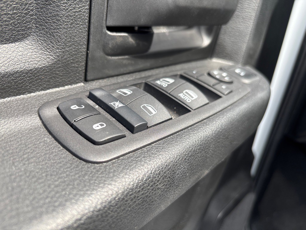 2024 RAM 2500 Image 15