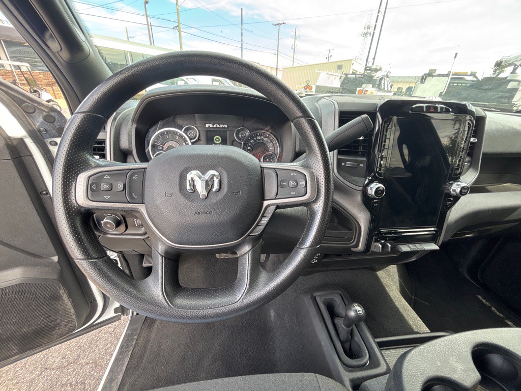 2024 RAM 2500 Image 16
