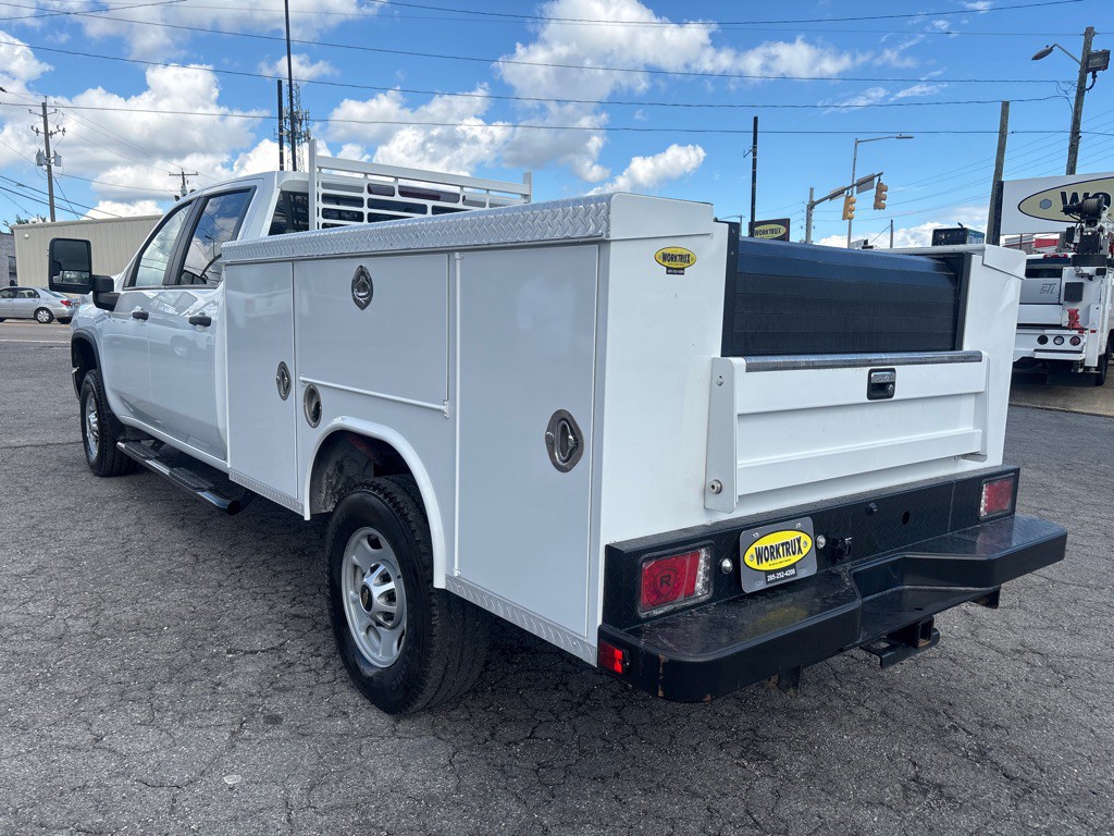 2023 Chevrolet Silverado 1500 Image 3