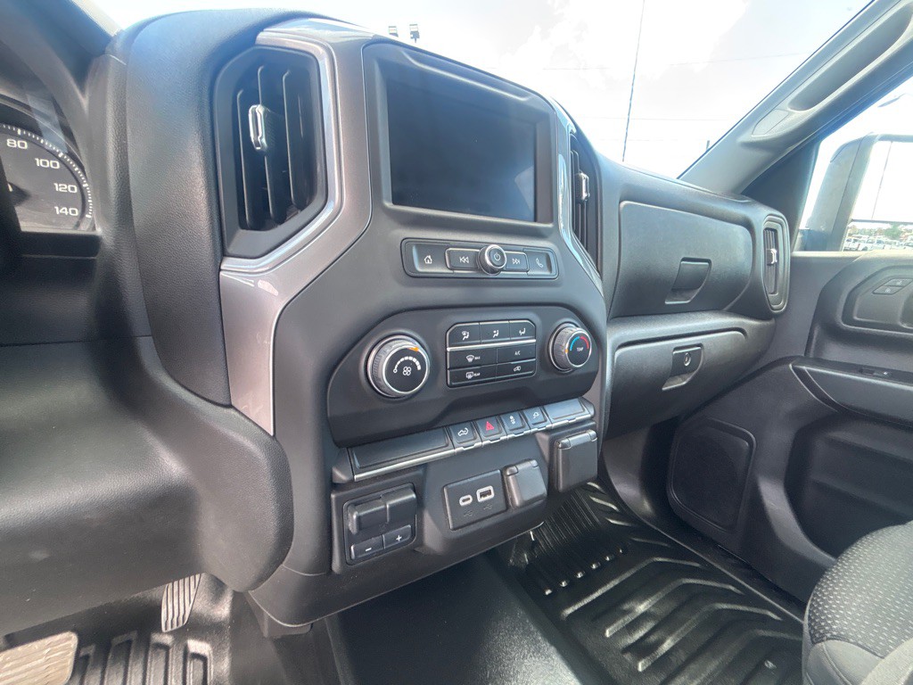 2023 Chevrolet Silverado 1500 Image 13