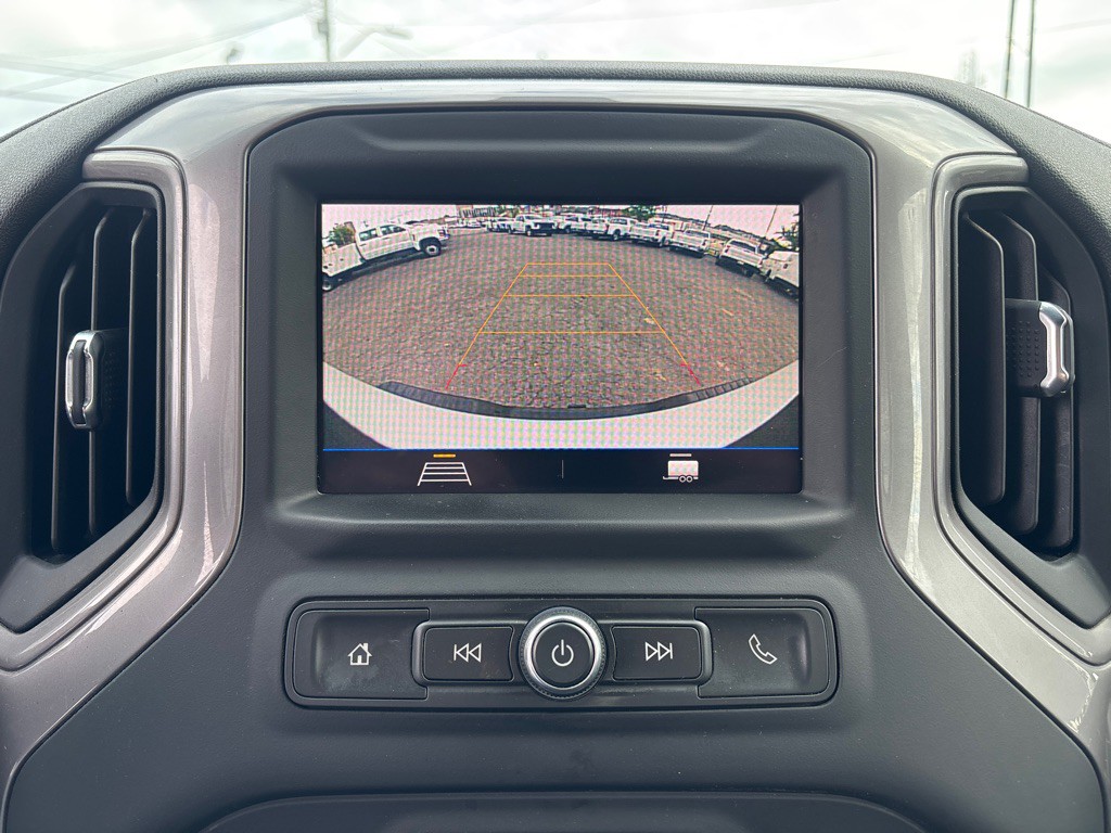 2021 Chevrolet Silverado 1500 Image 14