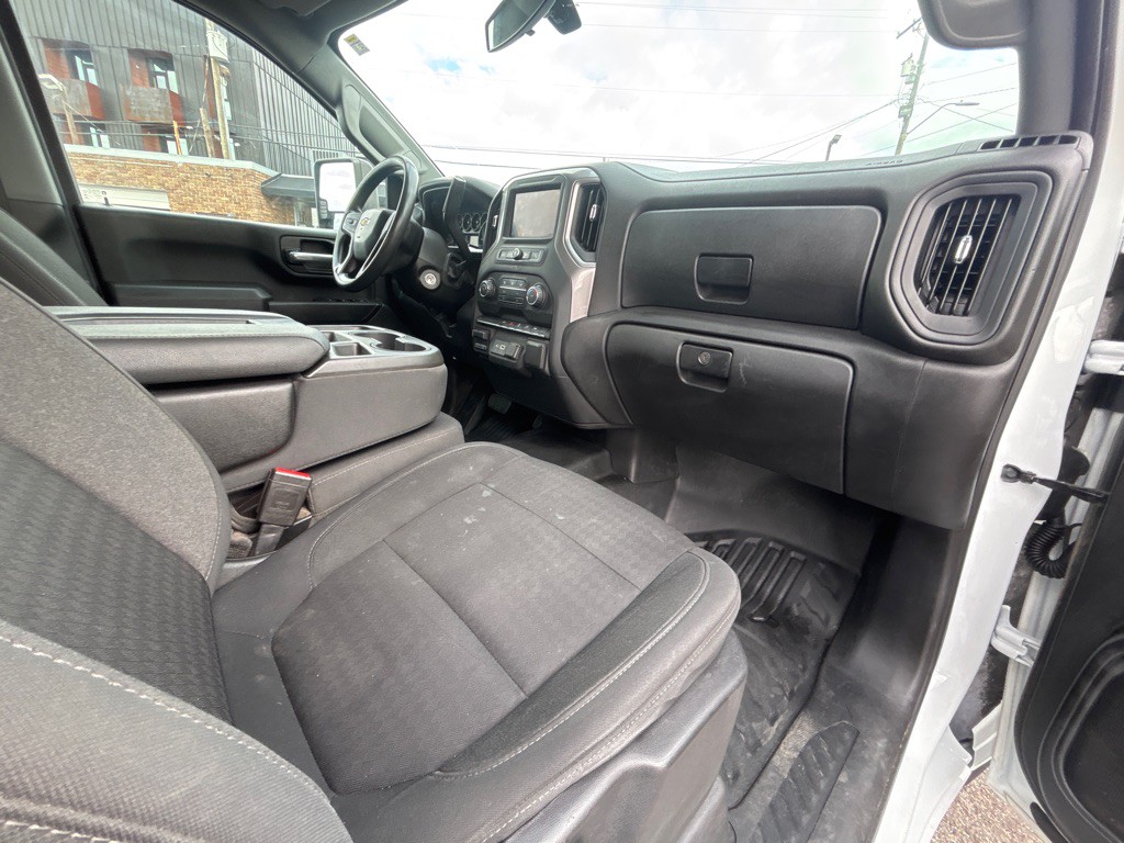 2021 Chevrolet Silverado 1500 Image 17