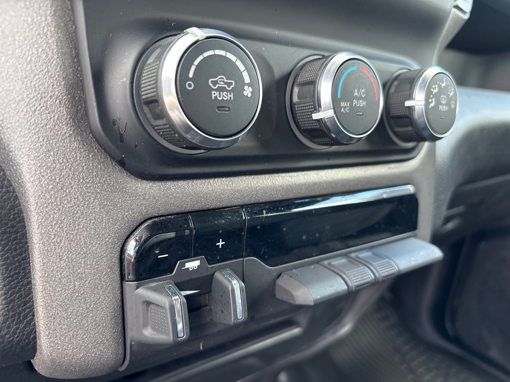 2022 RAM 2500 Image 16