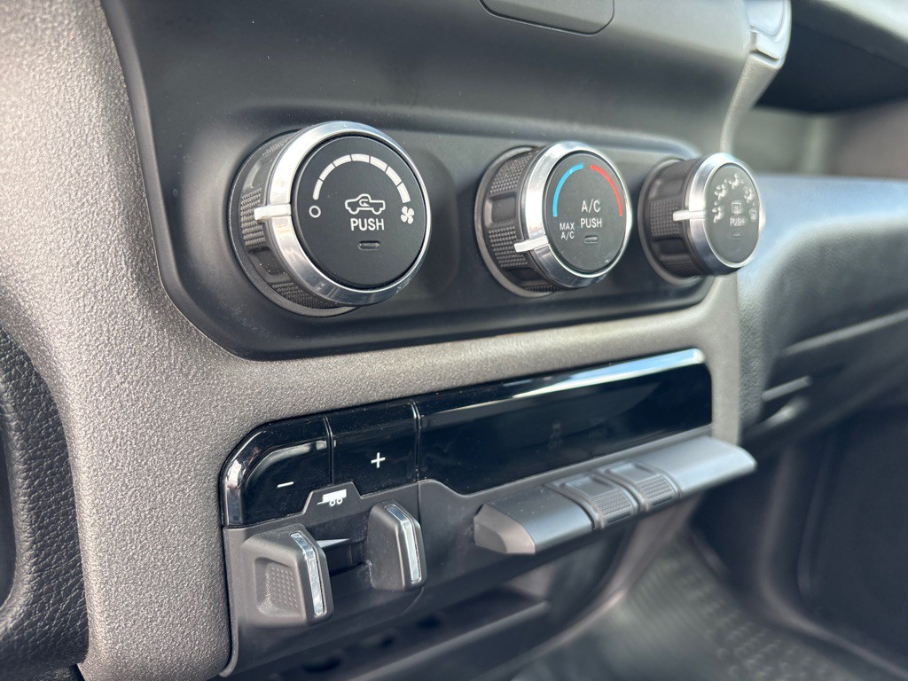 2022 RAM 2500 Image 16