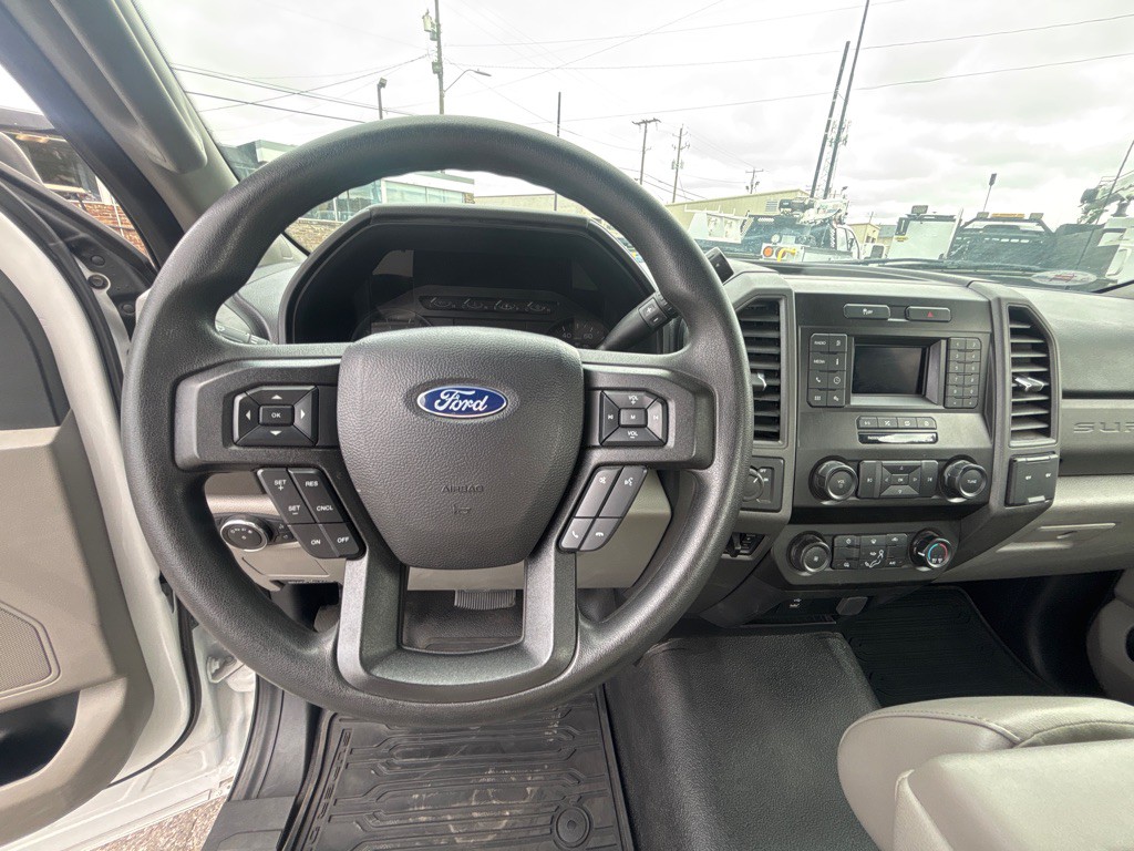 2021 Ford F-250 Image 11