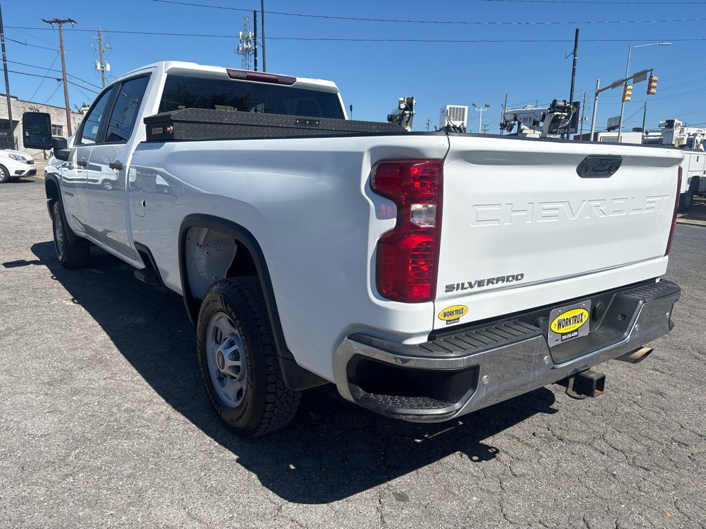 2023 Chevrolet Silverado 1500 Image 3