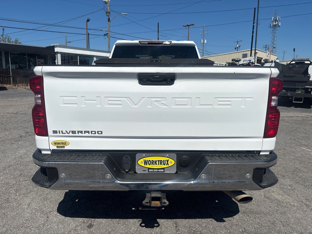 2023 Chevrolet Silverado 1500 Image 4