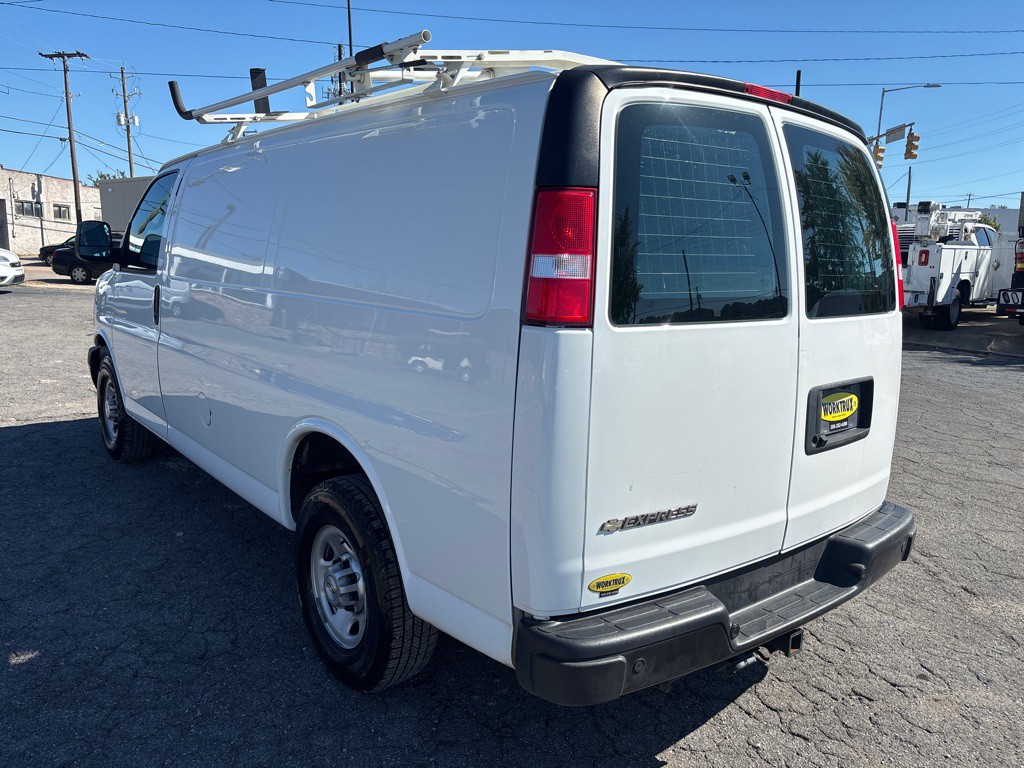 2020 Chevrolet Express Image 3