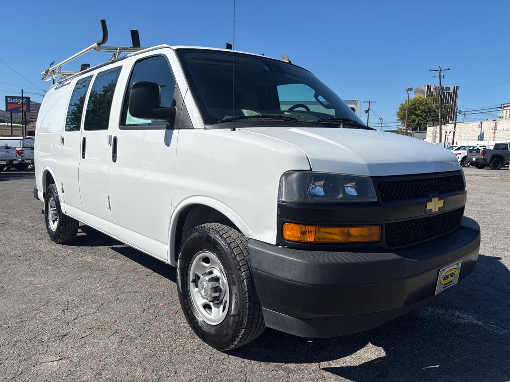 2020 Chevrolet Express Image 6