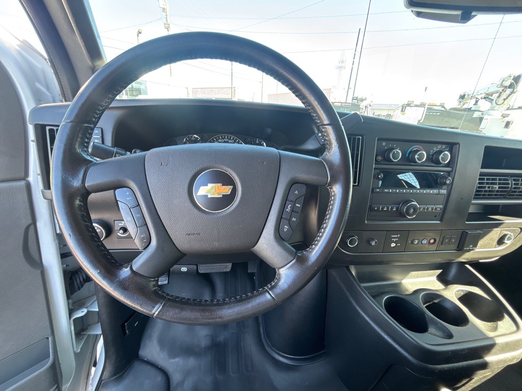 2020 Chevrolet Express Image 10