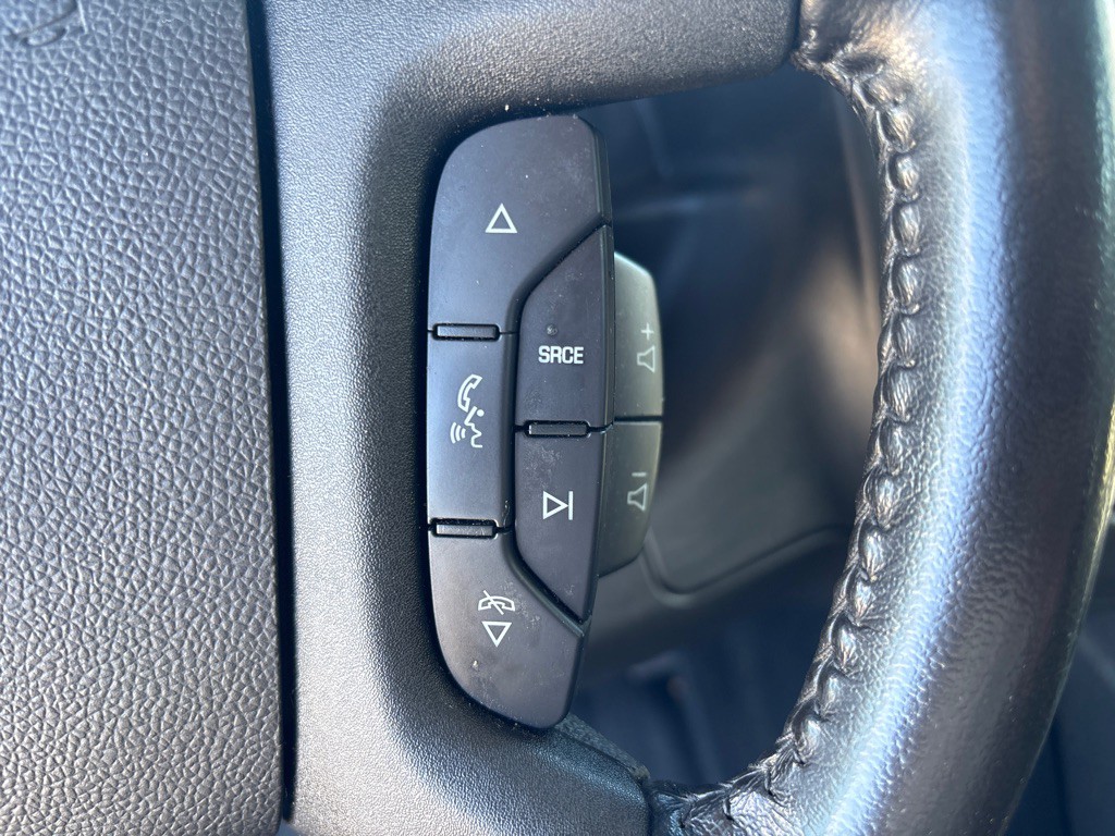 2020 Chevrolet Express Image 12