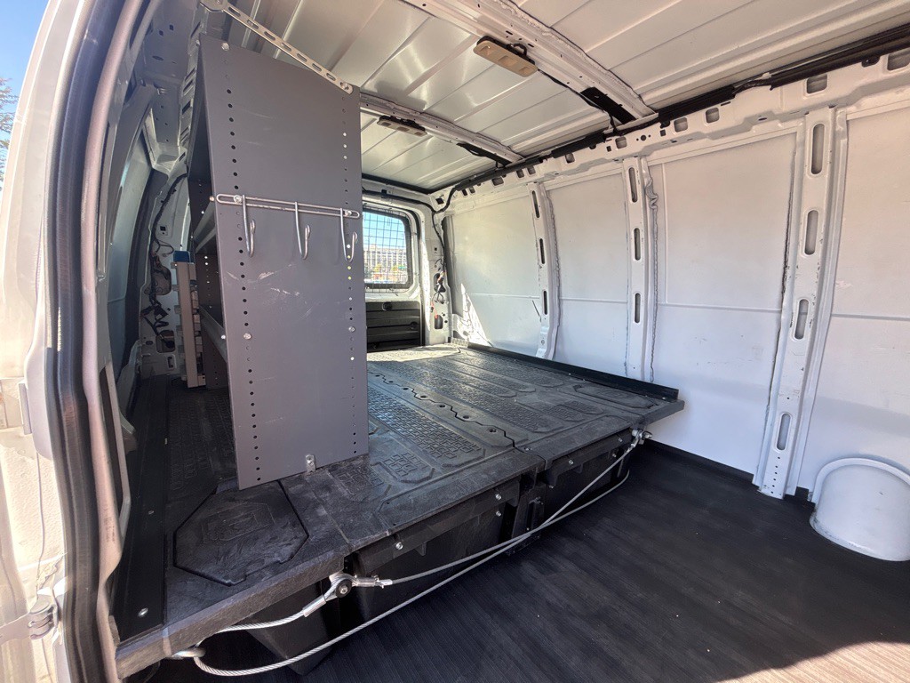 2020 Chevrolet Express Image 22