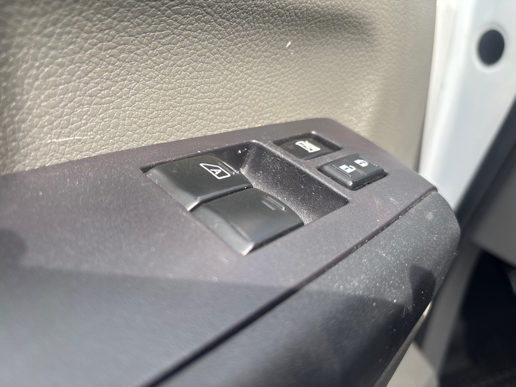 2019 Nissan NV Image 10
