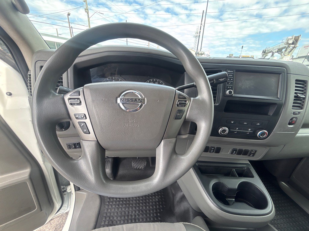 2019 Nissan NV Image 11
