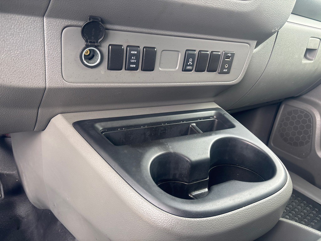 2019 Nissan NV Image 16
